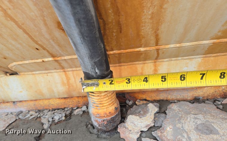 image for item DT5492 2009 Troxell acid tank trailer