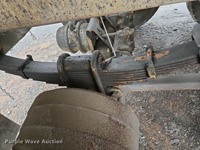 image for item DT5492 2009 Troxell acid tank trailer