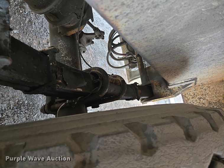 image for item DT5492 2009 Troxell acid tank trailer