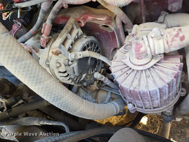 image for item EE0014 2009 Mack CHU613 semi truck