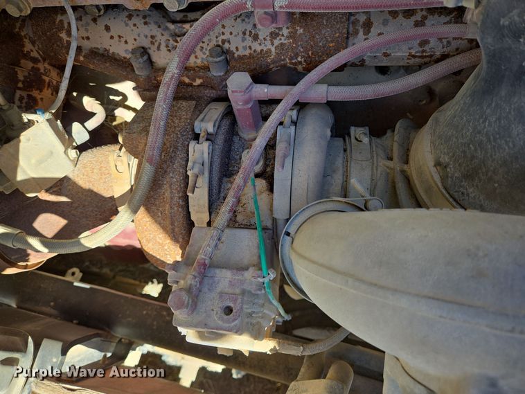 image for item EE0014 2009 Mack CHU613 semi truck