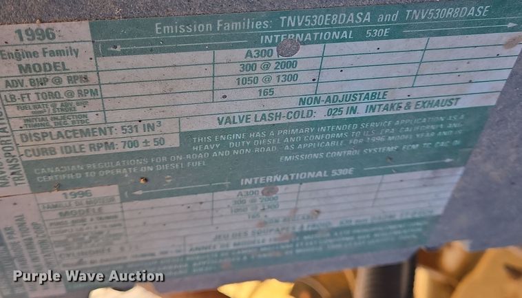 image for item EE0015 1996 International 2574 6X4 dump truck