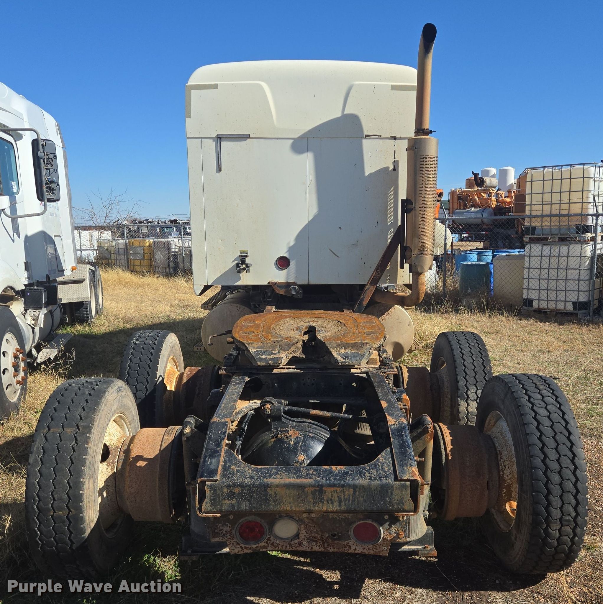 2006 Mack CXN613 semi truck in Cisco, TX | Item DJ0882 sold