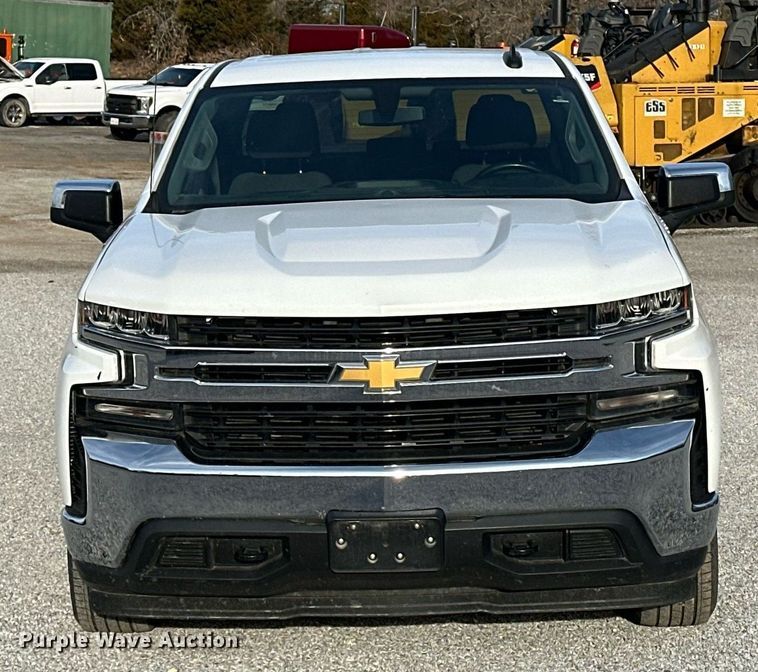 image for item DF8451 2019 Chevrolet Silverado 1500 Crew Cab pickup truck