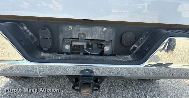 image for item DF8451 2019 Chevrolet Silverado 1500 Crew Cab pickup truck