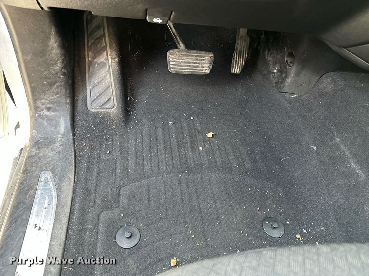 image for item DF8451 2019 Chevrolet Silverado 1500 Crew Cab pickup truck