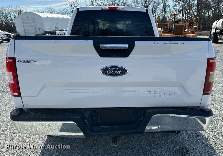 image for item DF8458 2019 Ford F150 SuperCab pickup truck