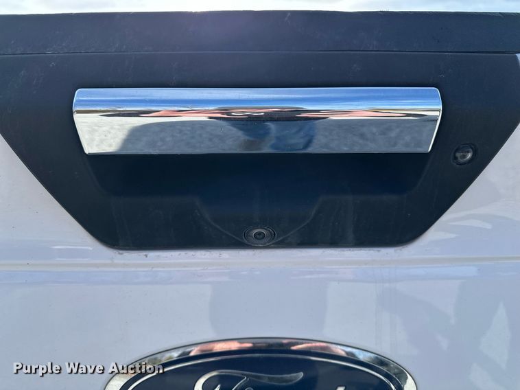 image for item DF8458 2019 Ford F150 SuperCab pickup truck