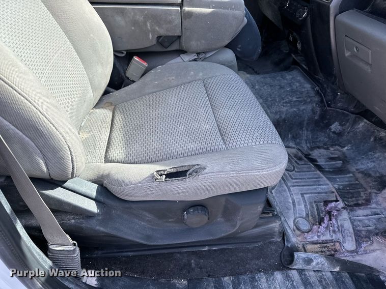 image for item DF8458 2019 Ford F150 SuperCab pickup truck