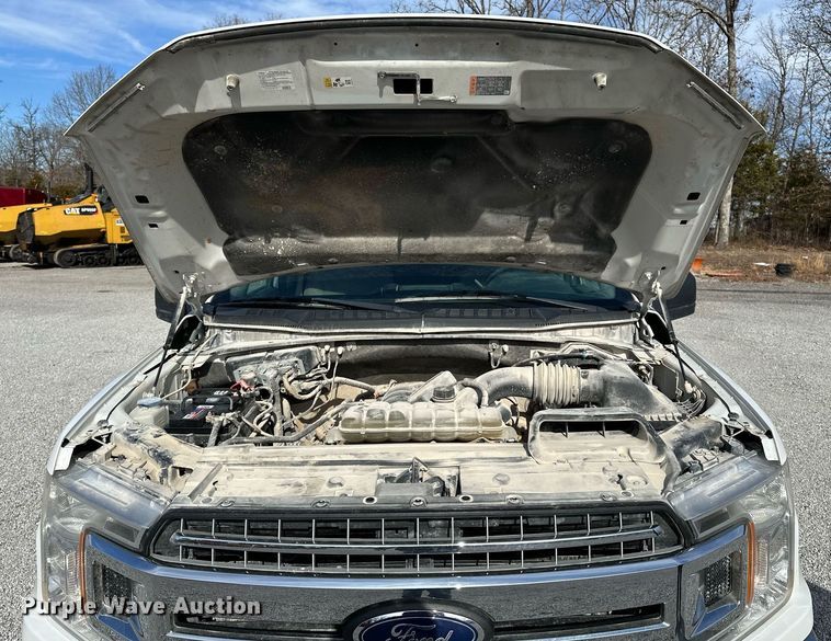 image for item DF8458 2019 Ford F150 SuperCab pickup truck