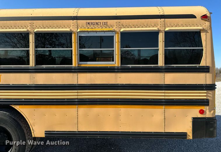 image for item DF8459 2005 Blue Bird Vision school bus