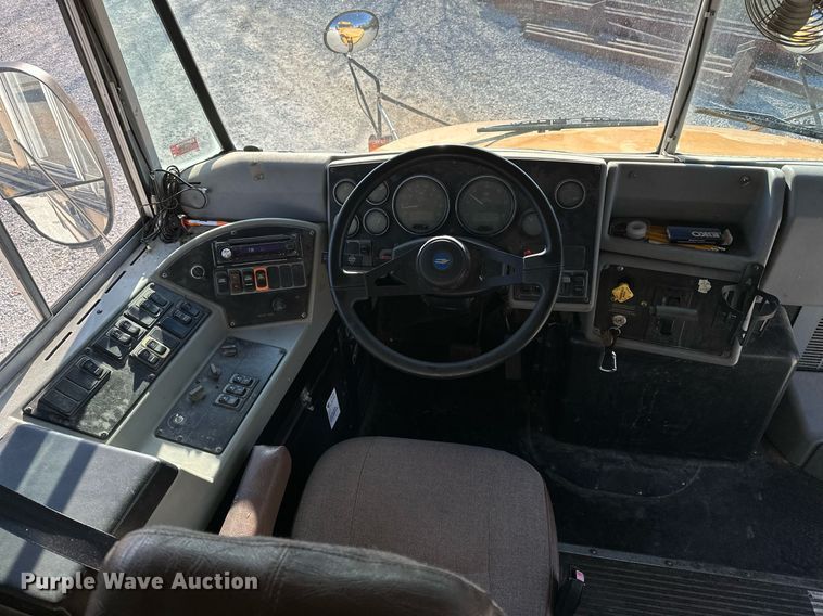 image for item DF8459 2005 Blue Bird Vision school bus