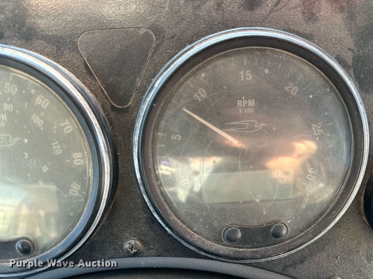 image for item DF8459 2005 Blue Bird Vision school bus