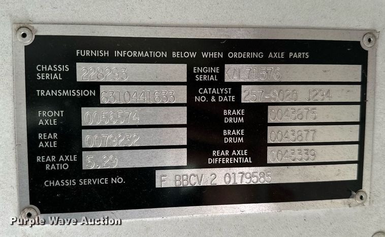 image for item DF8459 2005 Blue Bird Vision school bus