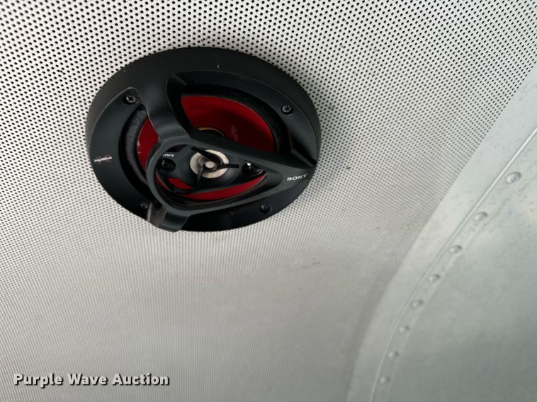 image for item DF8459 2005 Blue Bird Vision school bus