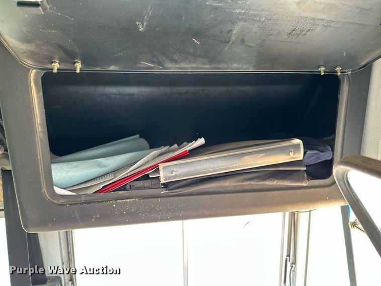 image for item DF8459 2005 Blue Bird Vision school bus