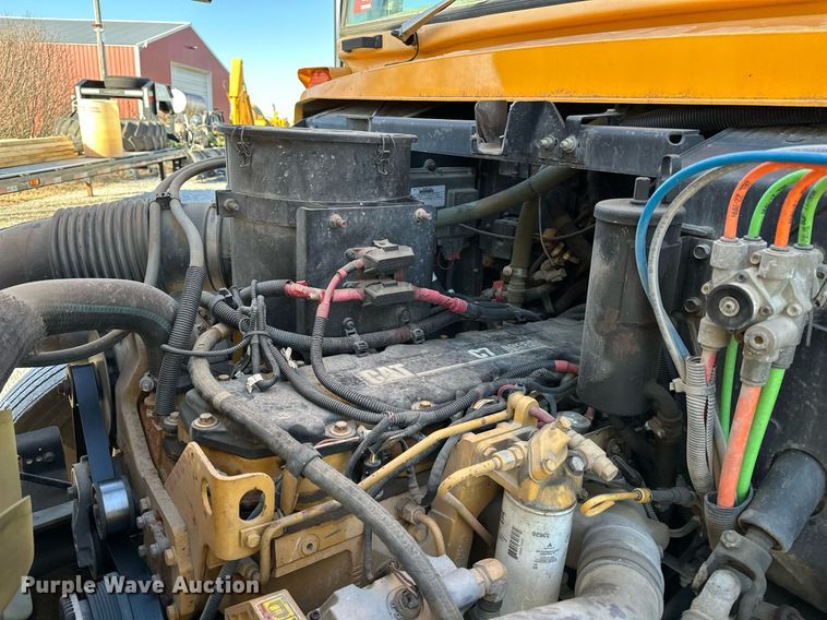 image for item DF8459 2005 Blue Bird Vision school bus