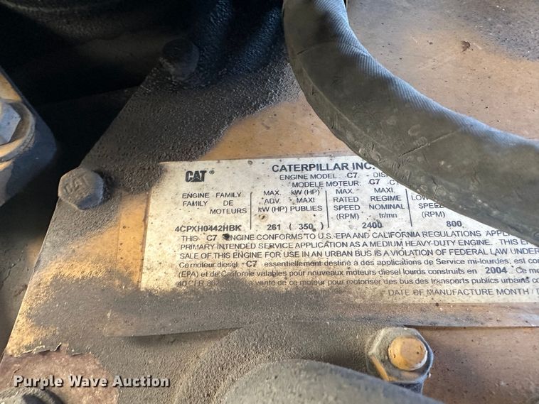 image for item DF8459 2005 Blue Bird Vision school bus