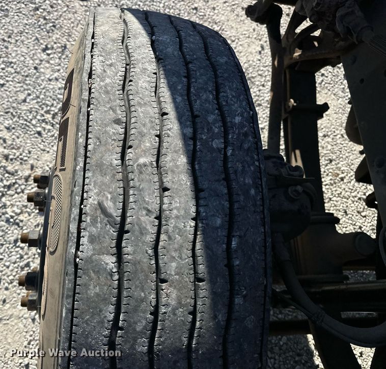 image for item DF8459 2005 Blue Bird Vision school bus