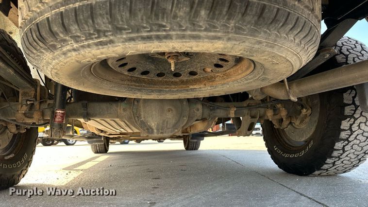 image for item DF8460 2015 GMC Sierra 1500 Double Cab pickup truck