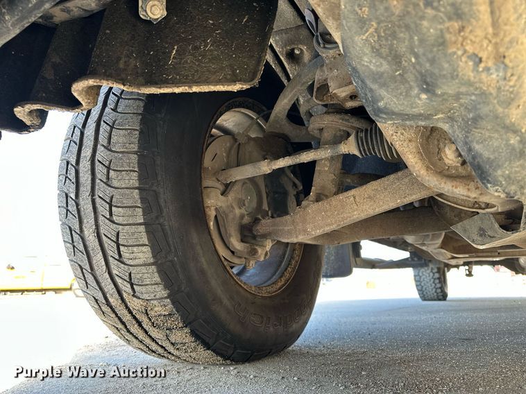 image for item DF8460 2015 GMC Sierra 1500 Double Cab pickup truck