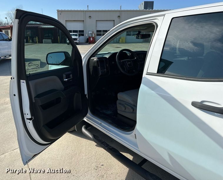 image for item DF8460 2015 GMC Sierra 1500 Double Cab pickup truck