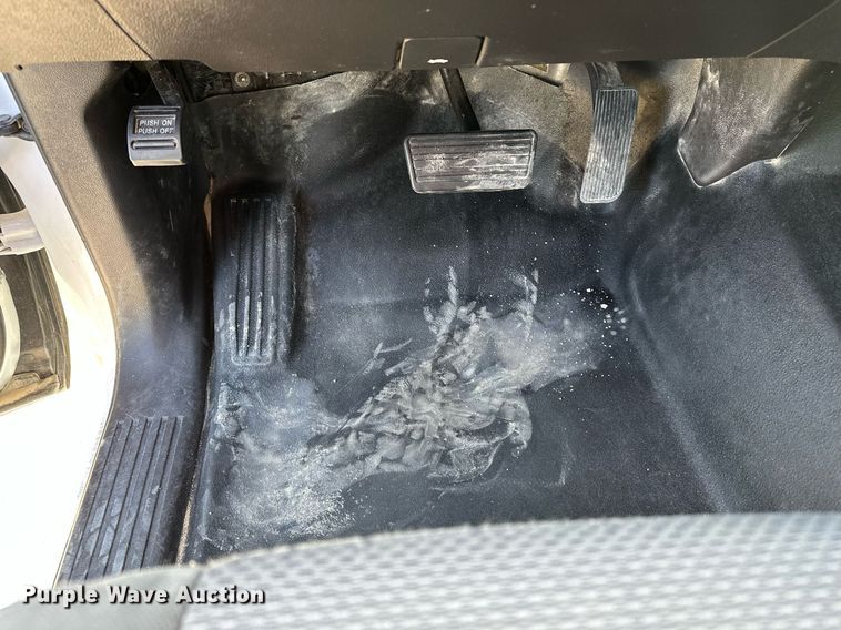 image for item DF8460 2015 GMC Sierra 1500 Double Cab pickup truck