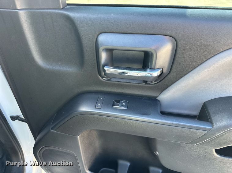 image for item DF8460 2015 GMC Sierra 1500 Double Cab pickup truck