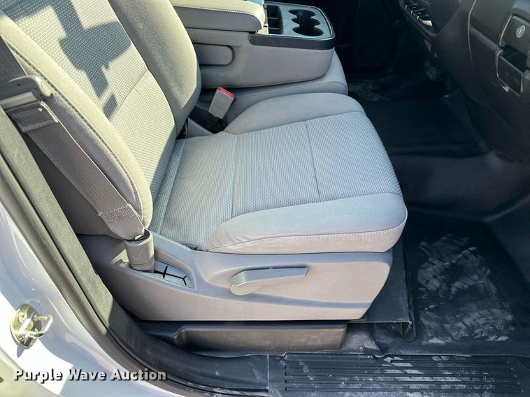 image for item DF8460 2015 GMC Sierra 1500 Double Cab pickup truck