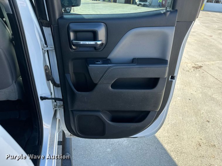 image for item DF8460 2015 GMC Sierra 1500 Double Cab pickup truck