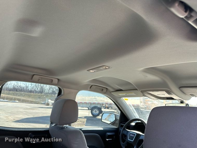 image for item DF8460 2015 GMC Sierra 1500 Double Cab pickup truck