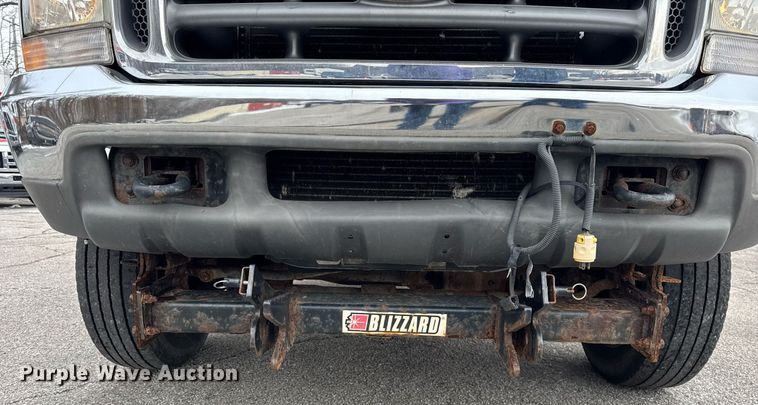 image for item DH9770 2002 Ford F550 flatbed truck