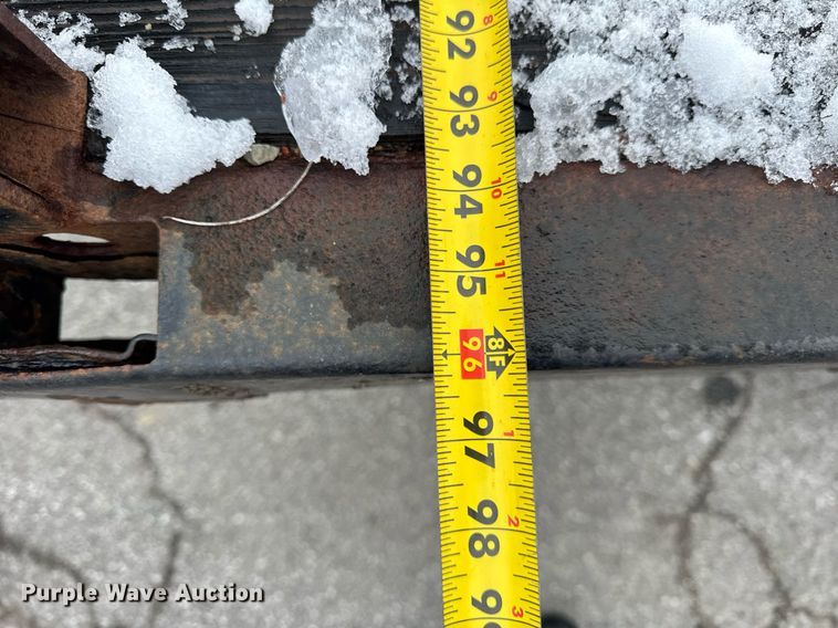 image for item DH9770 2002 Ford F550 flatbed truck