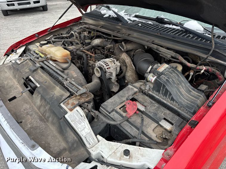 image for item DH9770 2002 Ford F550 flatbed truck