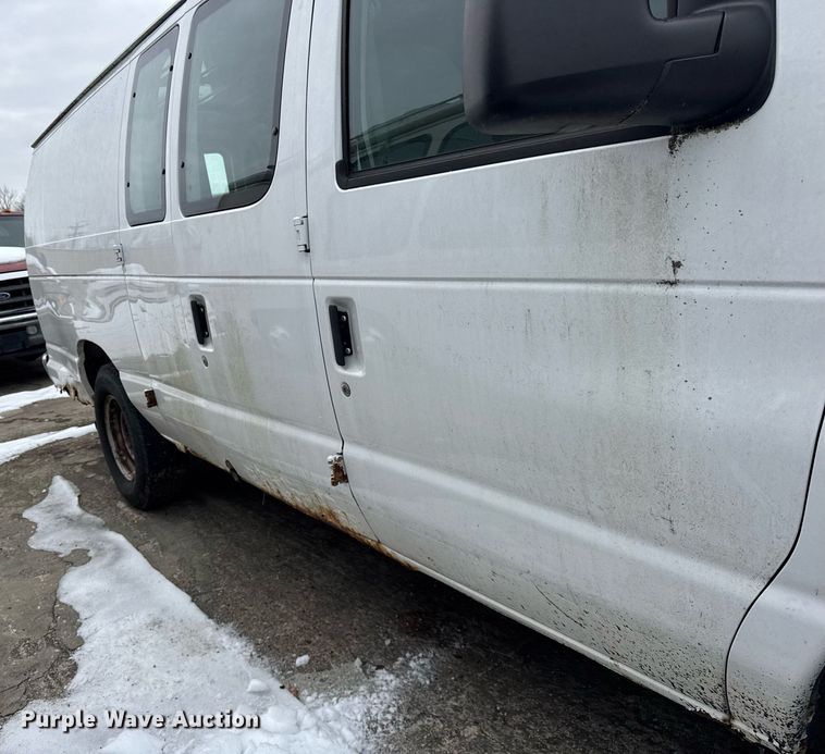 image for item DH9773 2008 Ford E350 van