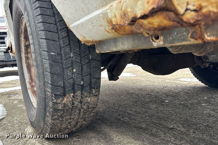 image for item DH9773 2008 Ford E350 van