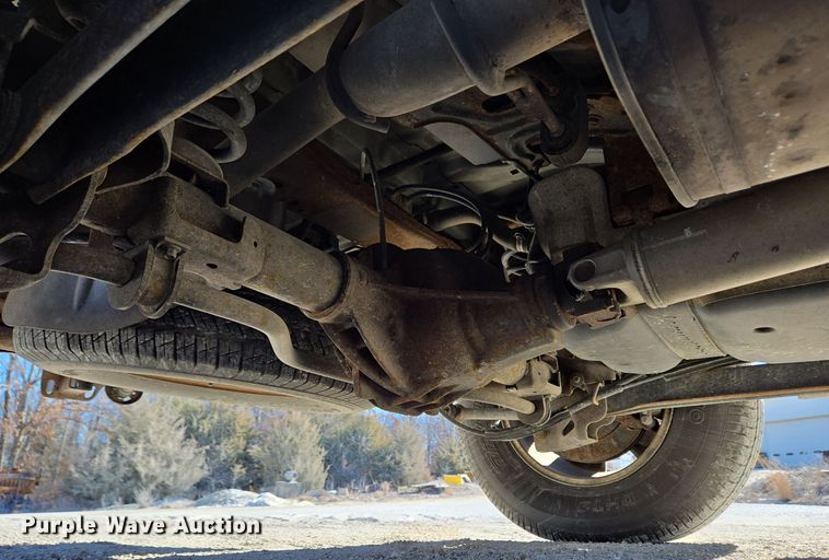 image for item DH9795 2008 Chevrolet Avalanche Crew Cab pickup truck