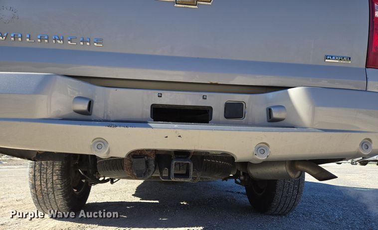 image for item DH9795 2008 Chevrolet Avalanche Crew Cab pickup truck