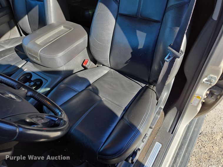 image for item DH9795 2008 Chevrolet Avalanche Crew Cab pickup truck