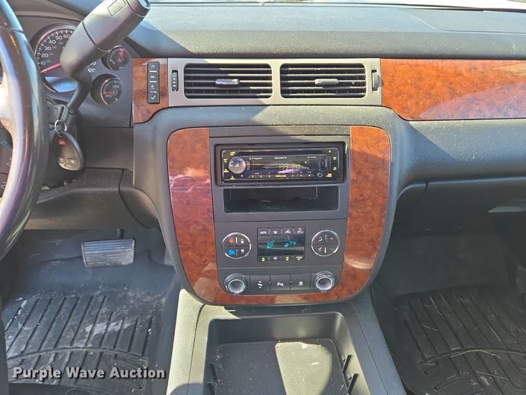 image for item DH9795 2008 Chevrolet Avalanche Crew Cab pickup truck