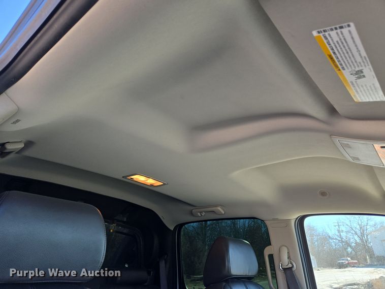 image for item DH9795 2008 Chevrolet Avalanche Crew Cab pickup truck