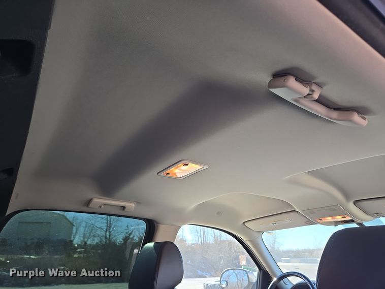 image for item DH9795 2008 Chevrolet Avalanche Crew Cab pickup truck