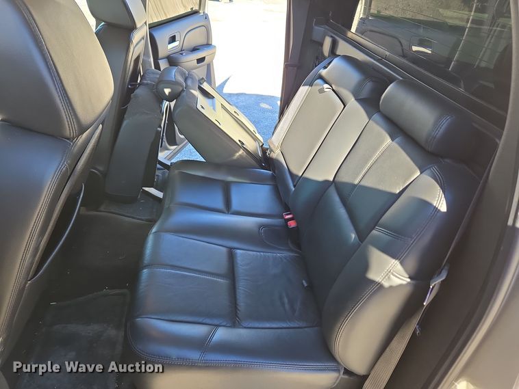 image for item DH9795 2008 Chevrolet Avalanche Crew Cab pickup truck