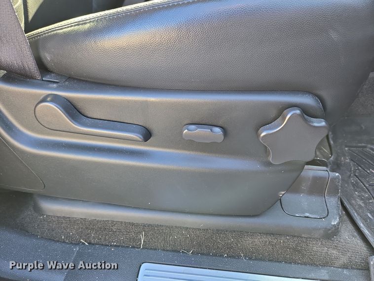 image for item DH9795 2008 Chevrolet Avalanche Crew Cab pickup truck