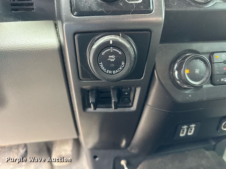 image for item DH9804 2019 Ford F150 XLT SuperCrew pickup truck