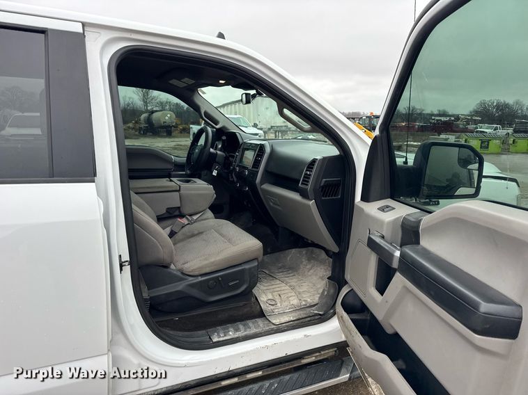 image for item DH9804 2019 Ford F150 XLT SuperCrew pickup truck