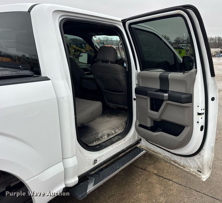 image for item DH9804 2019 Ford F150 XLT SuperCrew pickup truck