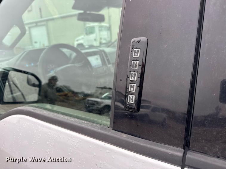 image for item DH9805 2020 Ford F150 XLT SuperCrew pickup truck