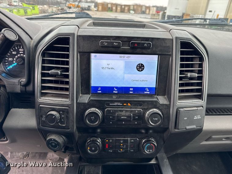 image for item DH9805 2020 Ford F150 XLT SuperCrew pickup truck