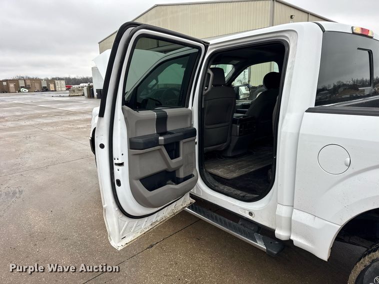 image for item DH9805 2020 Ford F150 XLT SuperCrew pickup truck